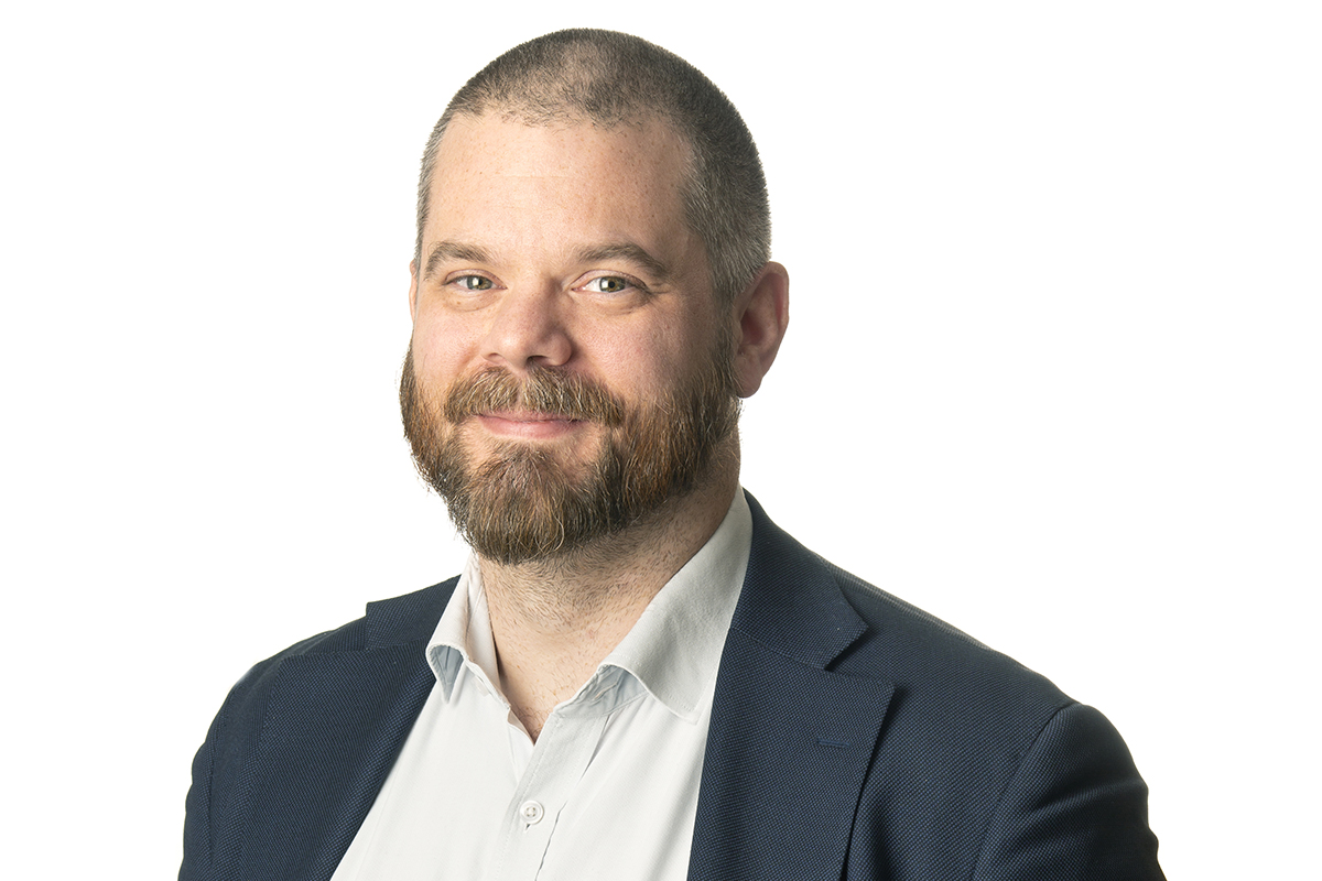 Christian Nielsen, marknadsanalytiker för trävaror på Skogsindustrierna, pratar om trätullar