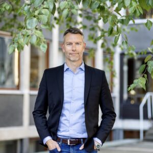 Fler vidareutbildar sig – men inte tillräckligt många