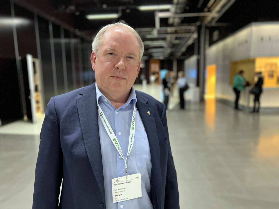 Rustar för ökad beredskap