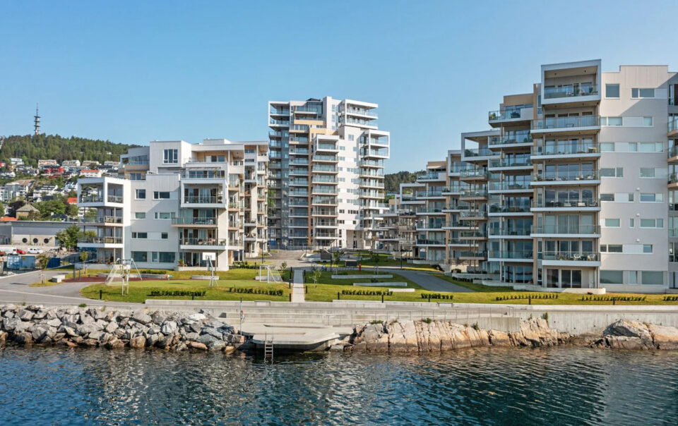 Peab bildar bolag med norsk aktör