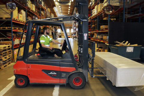 Byggmaterialhandeln bryter fyra års nedgång