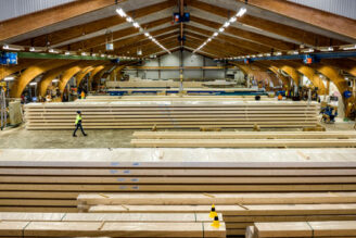 Två limträfabriker blir ett lag