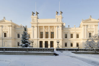 Anstalt, nya bostäder och Universitetshuset i Lund