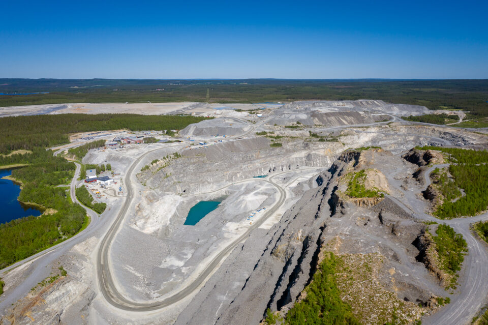 Miljonuppdrag i guldgruva