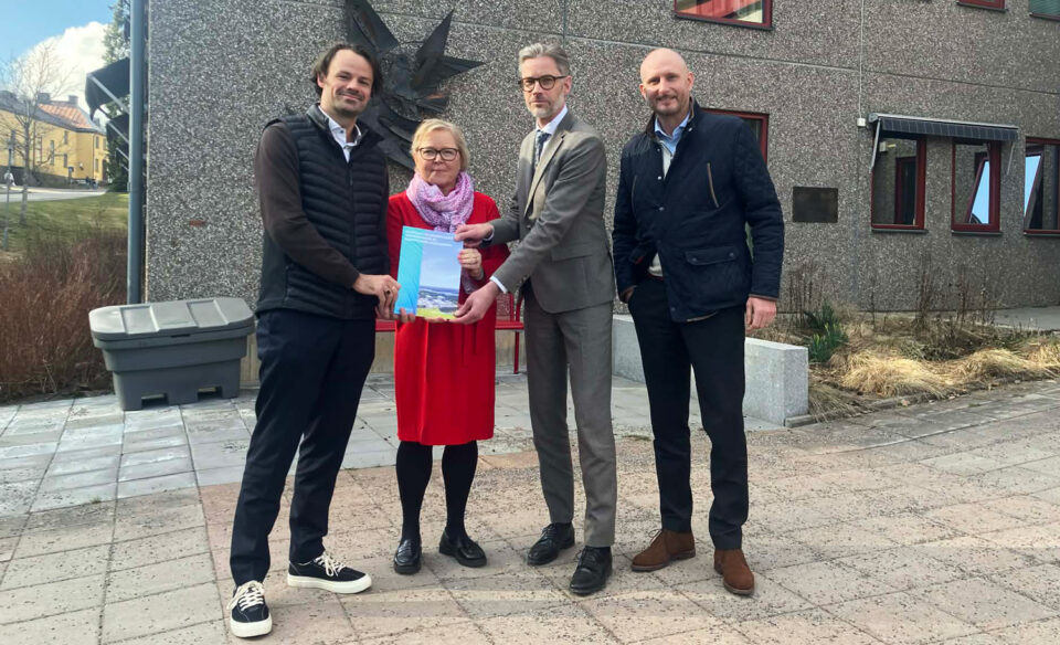 Första ansökan om kärnkraft inlämnad