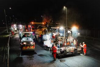 Får nya beläggningskontrakt i tre län