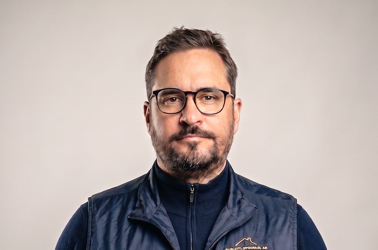 Daniel Mogman, tätskiktchef på Malmö Byggnadsplåt, skriver debattartikel om taksäkerhet i Byggvärlden