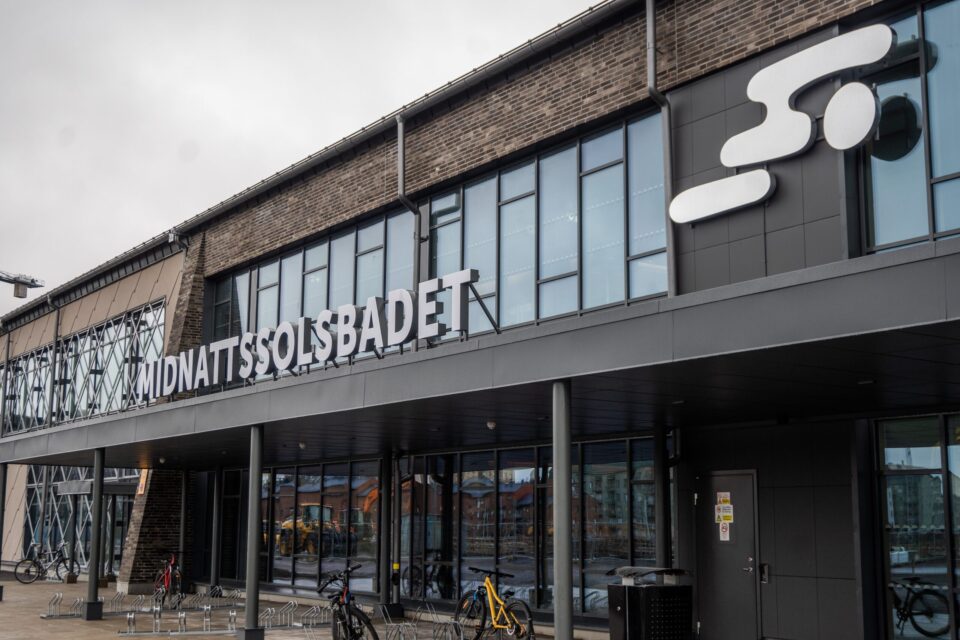 Skandalbygget – klart men ändå inte