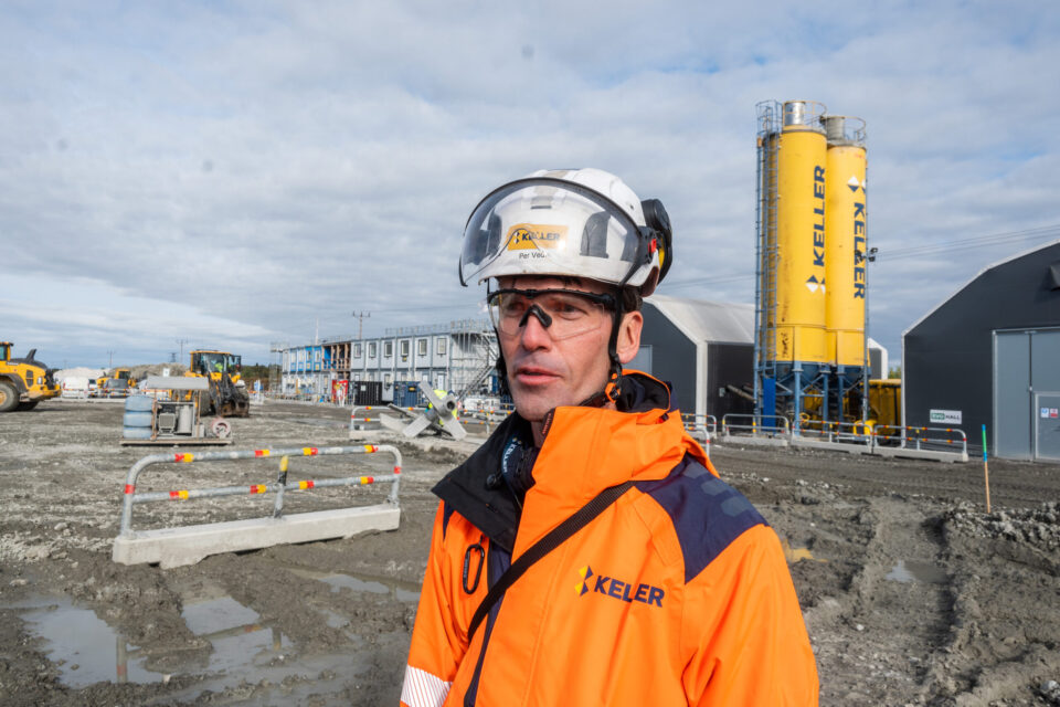 Stopp igen på jättebygget efter gaslarm