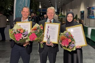 De prisas för sina insatser inom samhällsbyggandet